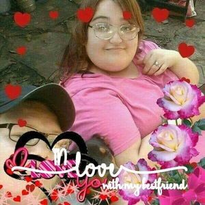 Meet your Posher, Katelyn